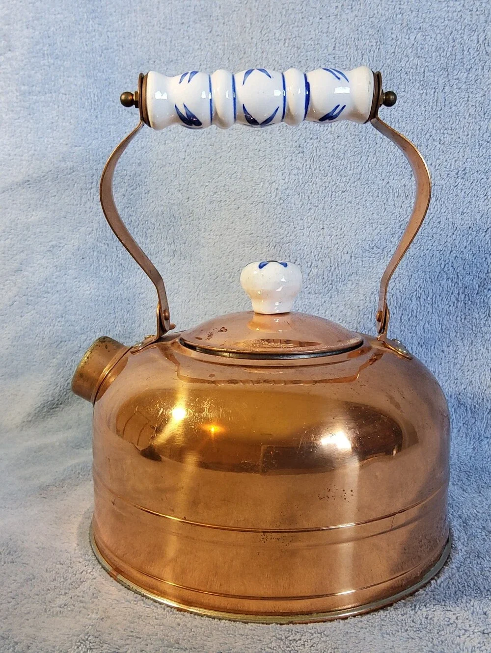 Vintage Copper Tea Pot with Ceramic Handles White Blue Delft Pattern Cottagecore
